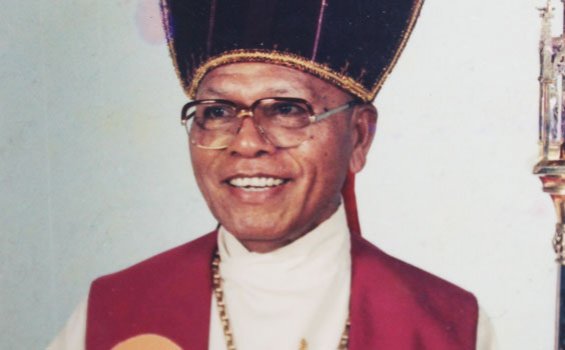 DONATUS DJAGOM (Kepala Sekolah ke-4 SMAK Syuradikara)